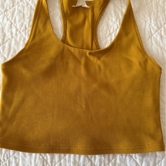 Pact Ribbed Crop Tank - Picture 3 of 4